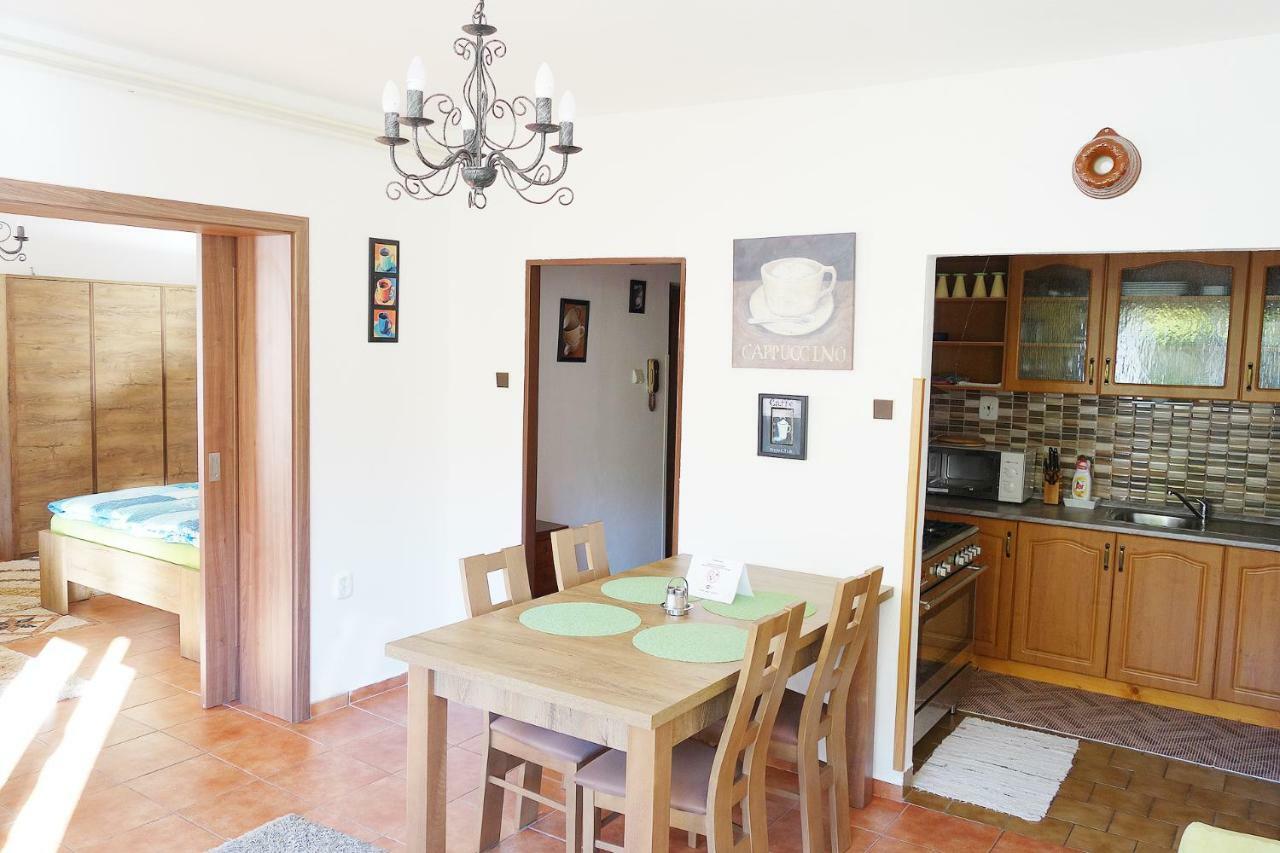Marta Apartment *